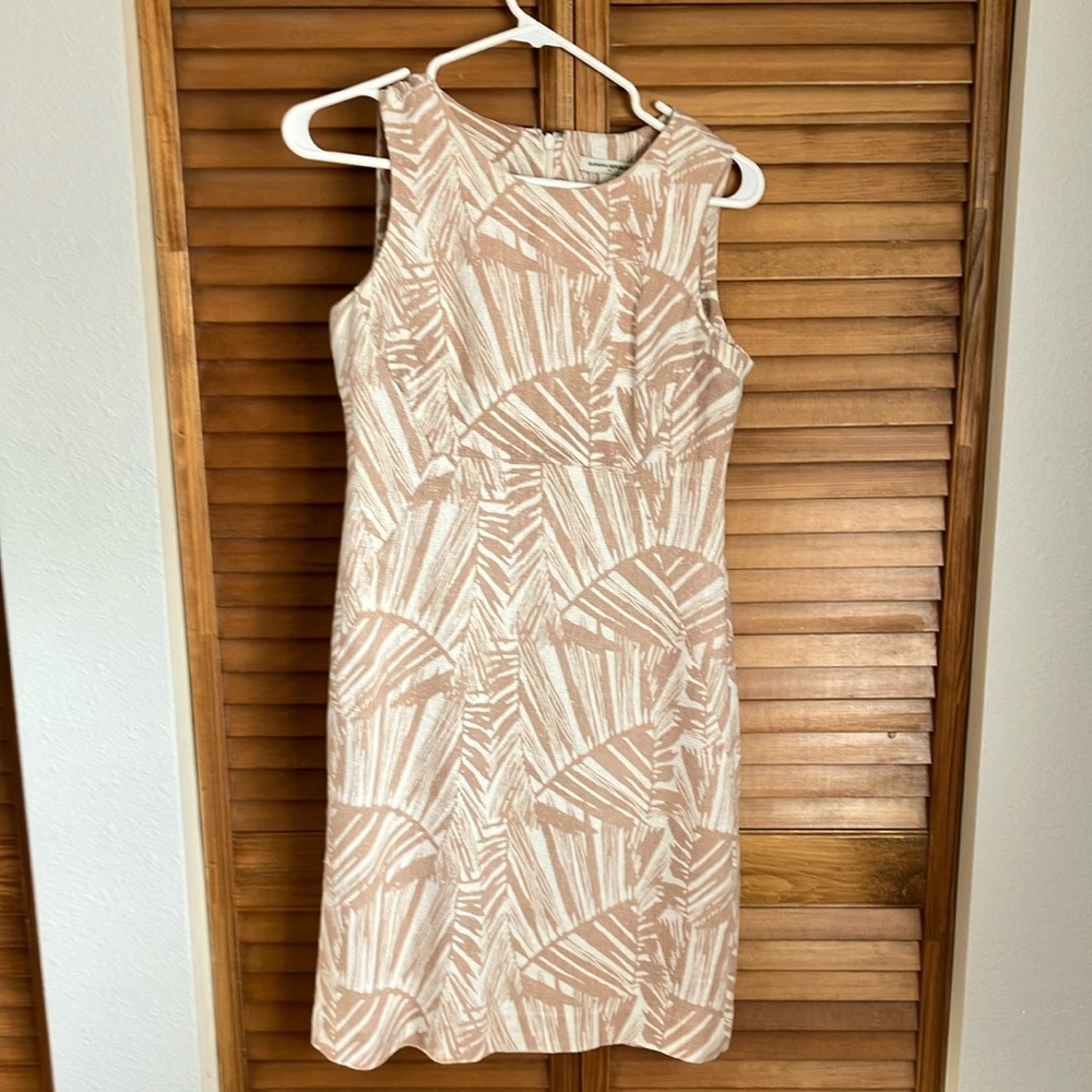 Banana Republic size 0 linen blend dress
